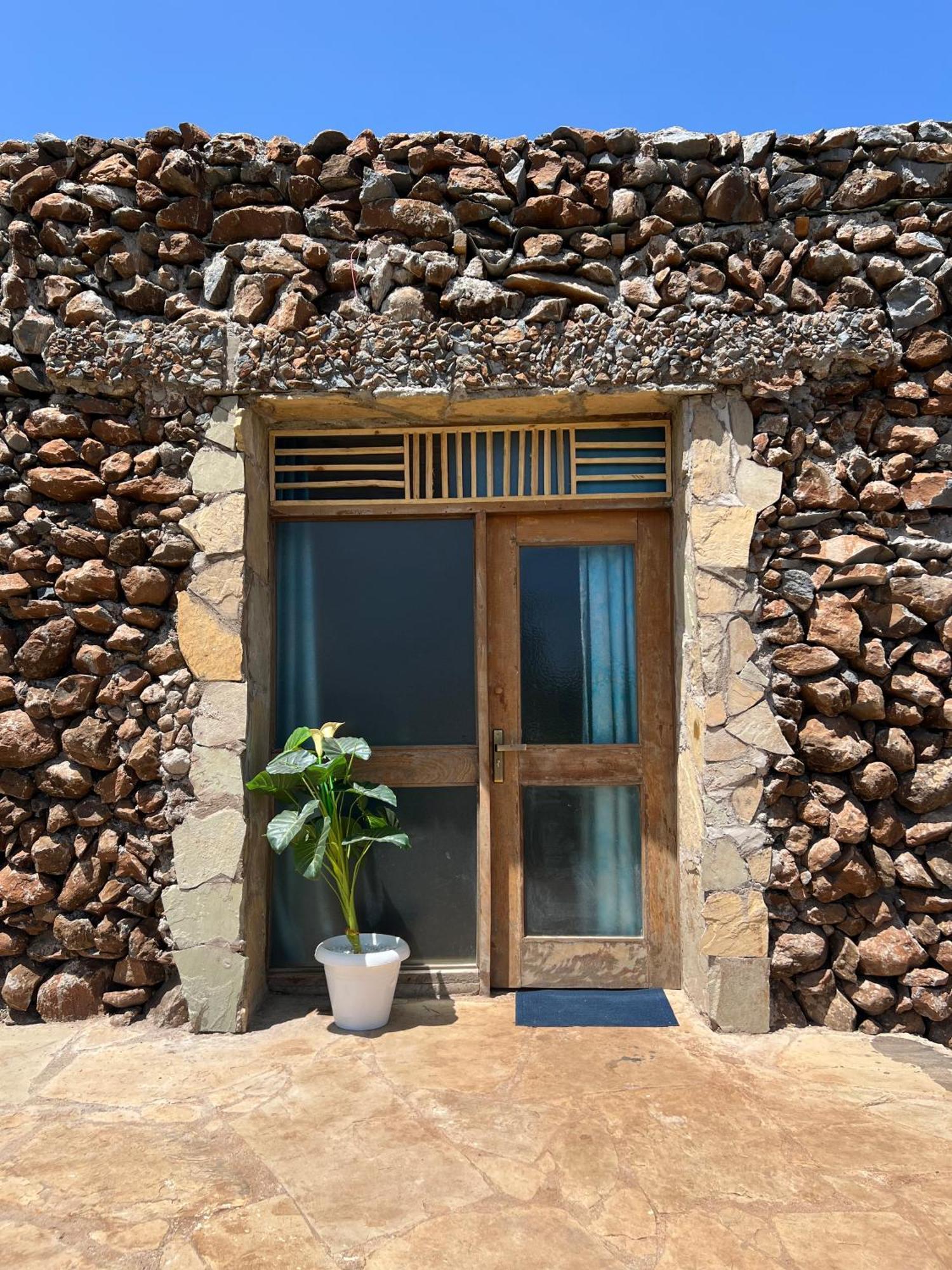 Amboseli Glass House Oloitokitok Екстериор снимка