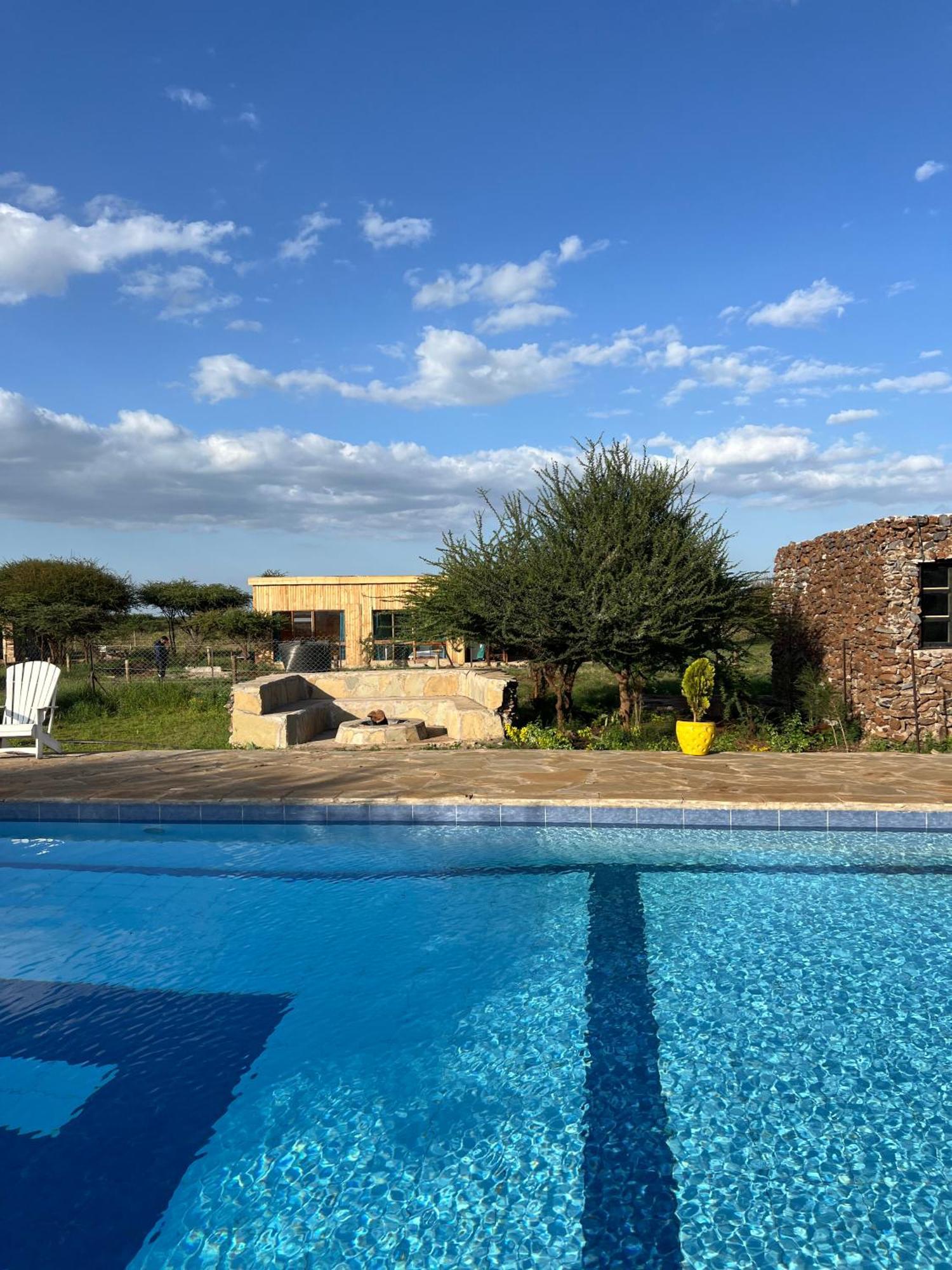 Amboseli Glass House Oloitokitok Екстериор снимка