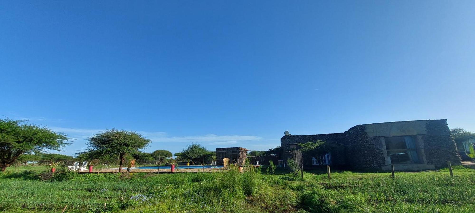 Amboseli Glass House Oloitokitok Екстериор снимка