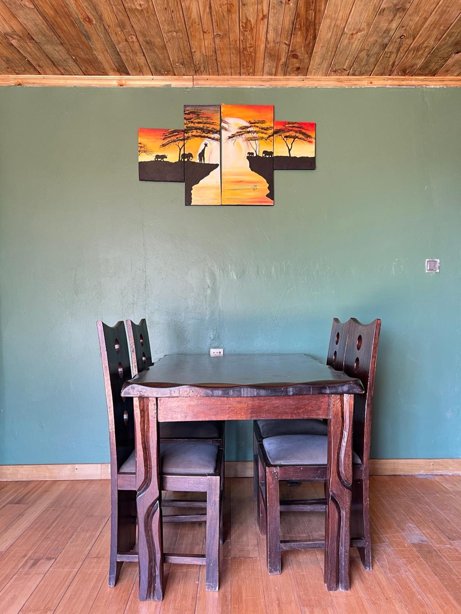 Amboseli Glass House Oloitokitok Екстериор снимка