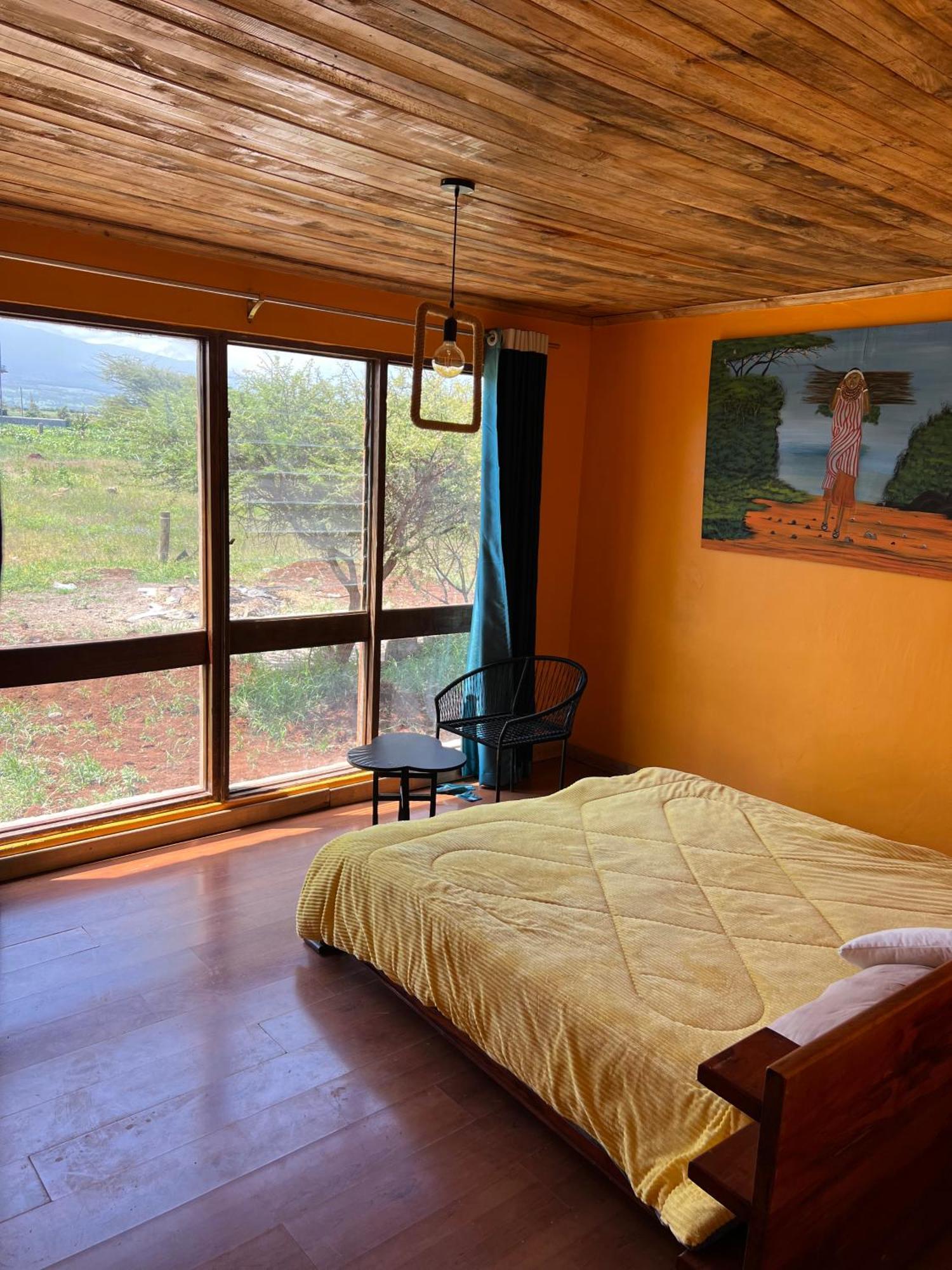 Amboseli Glass House Oloitokitok Екстериор снимка