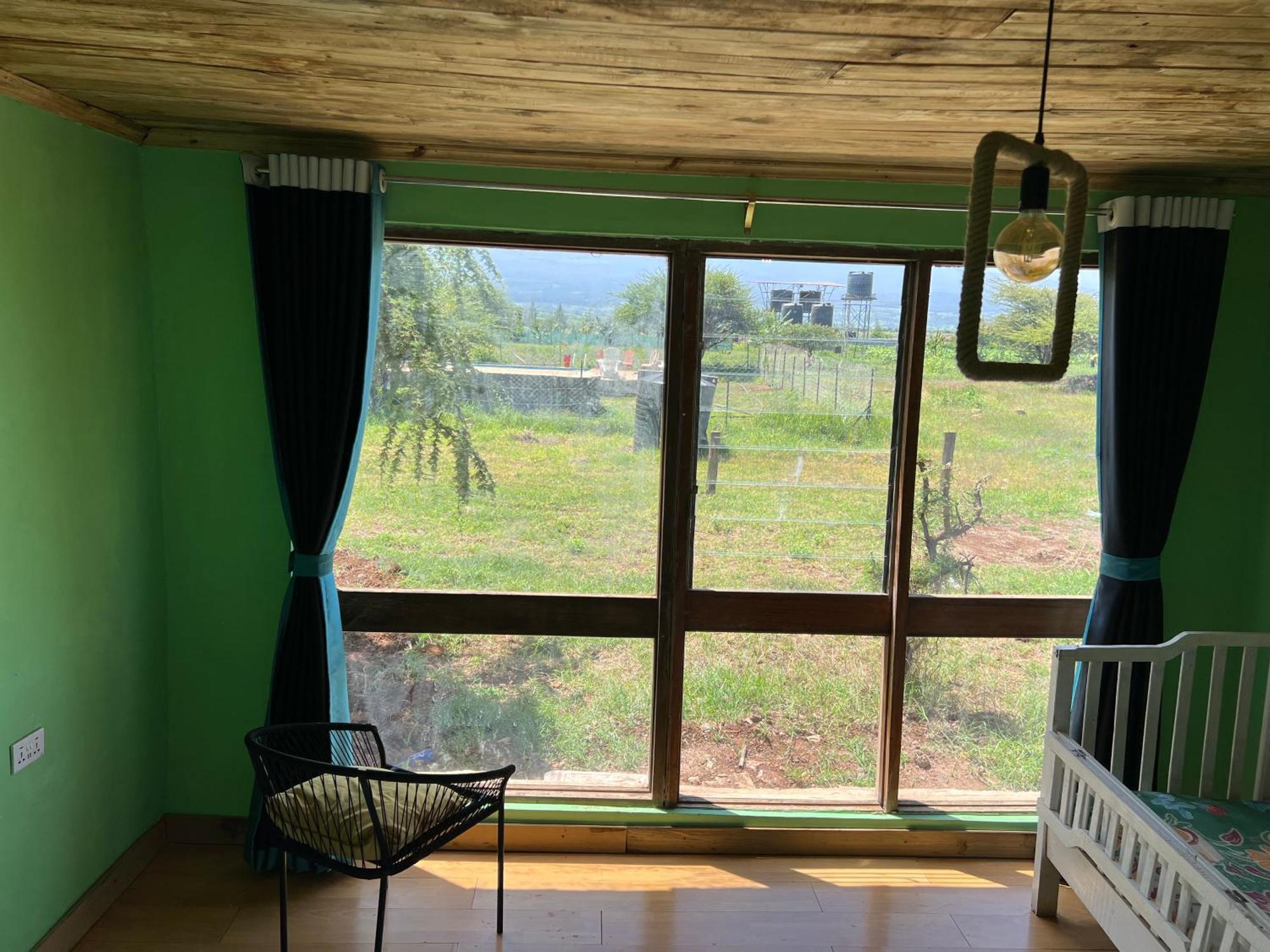 Amboseli Glass House Oloitokitok Екстериор снимка