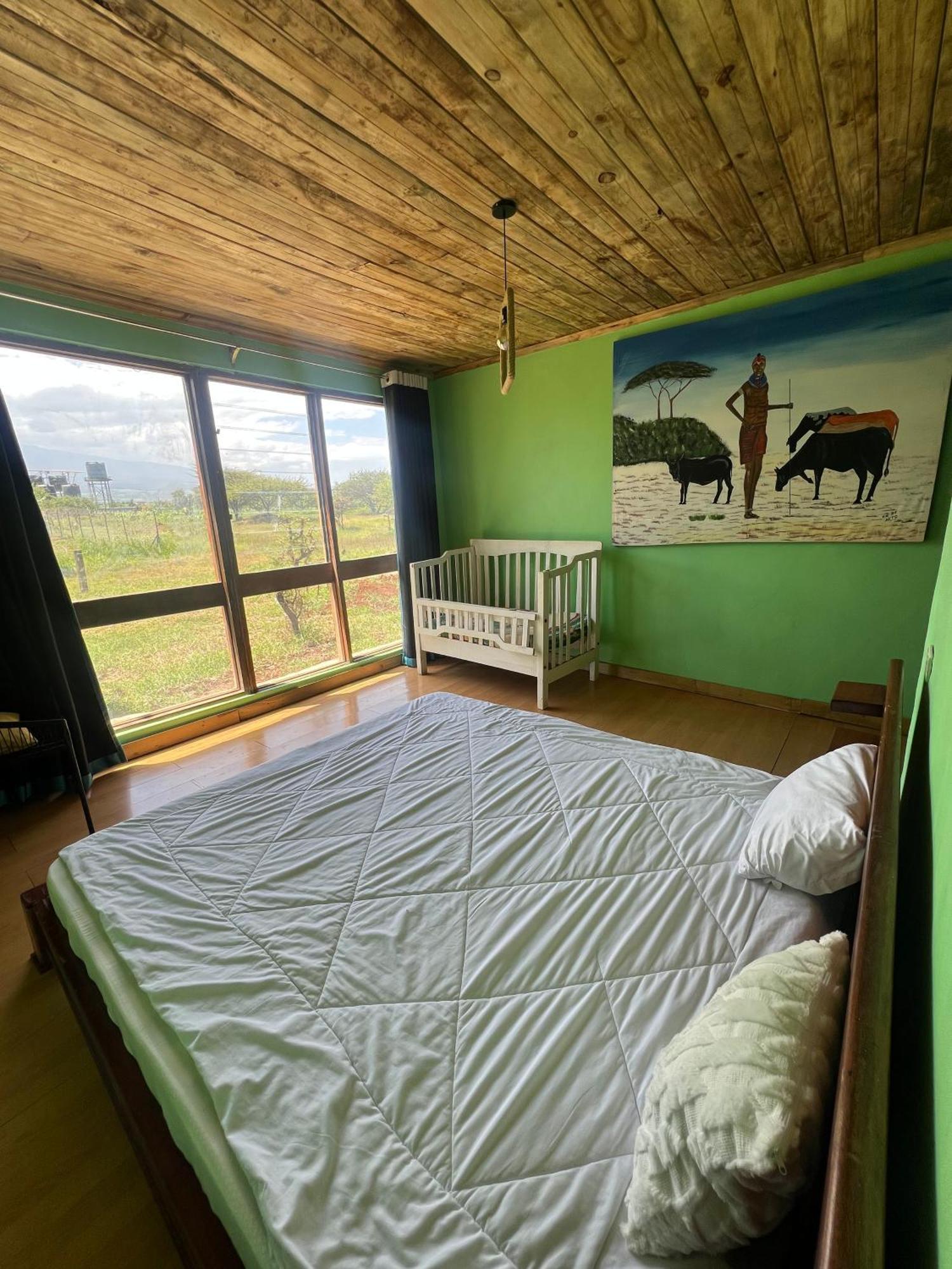 Amboseli Glass House Oloitokitok Екстериор снимка