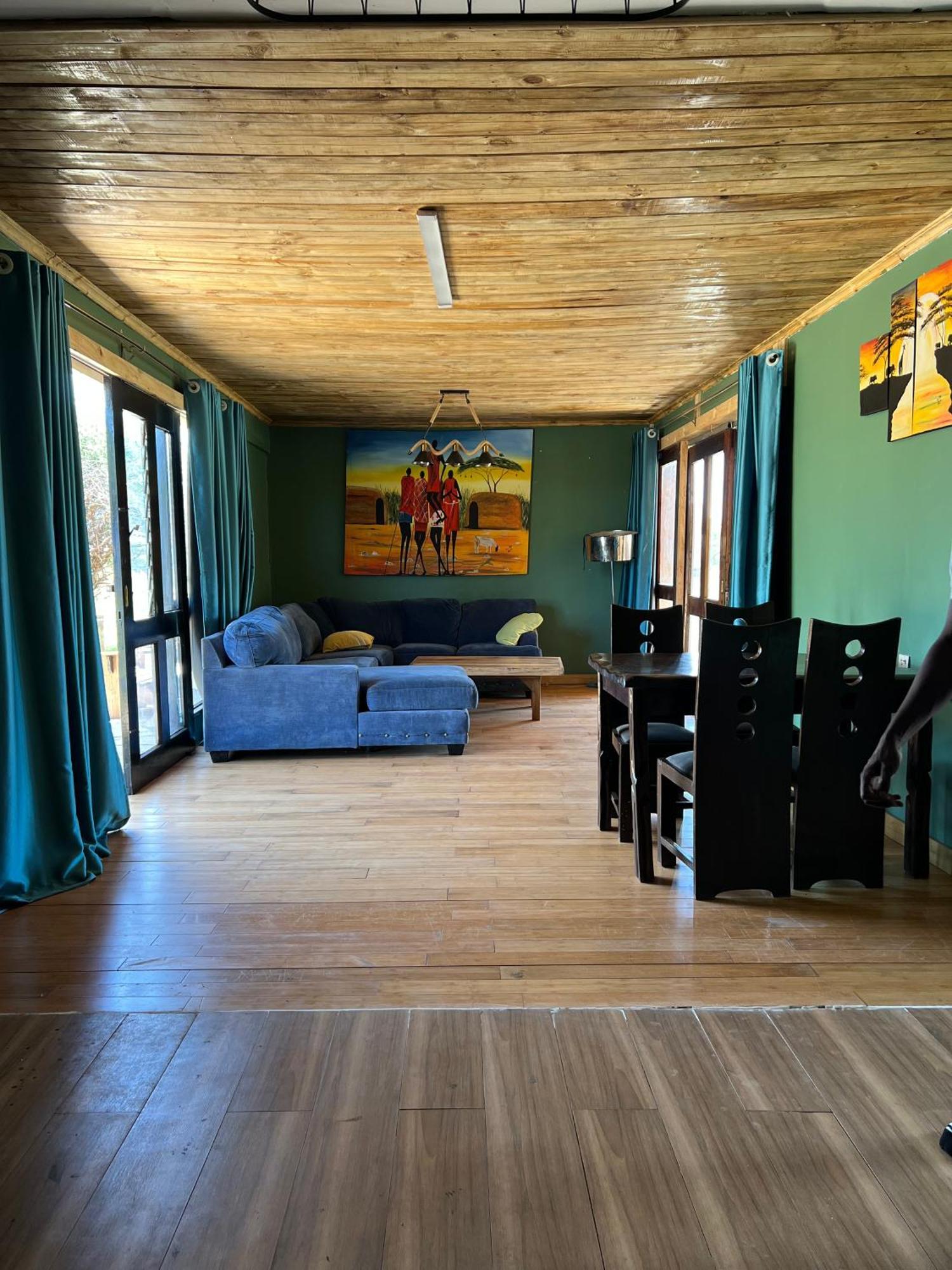 Amboseli Glass House Oloitokitok Екстериор снимка