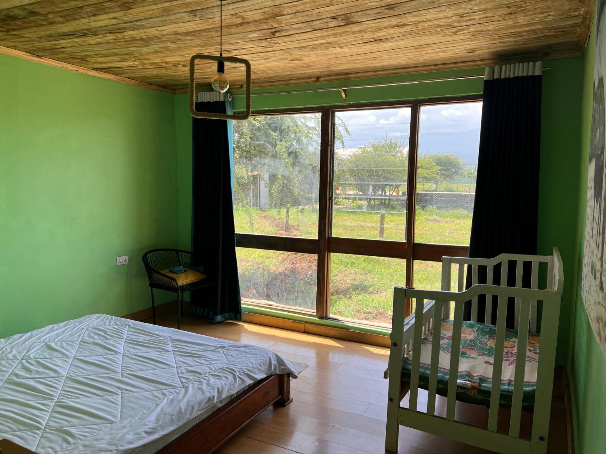 Amboseli Glass House Oloitokitok Екстериор снимка